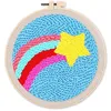 Image de Figured'Art Punch Needle Kit Complet pour Adultes et Enfants - Étoile Filante - Parfait pour Débutant. Set prêt à broder taille 20x20cm avec cadre circulaire