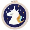 Image de Figured'Art Punch Needle Kit Complet pour Adultes et Enfants - Licorne - Parfait pour Débutant. Set prêt à broder taille 20x20cm avec cadre circulaire