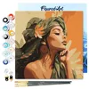 Image de Figured'Art Mini Peinture par Numéro Adulte 20x20cm avec cadre Femme au turban africain - Petit Format Kit de Loisir Créatif DIY Numéro d'Art Complet