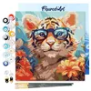Image de Figured'Art Mini Peinture par Numéro Adulte 20x20cm avec cadre Bébé Tigre fantaisie et fleurs - Petit Format Kit de Loisir Créatif DIY Numéro d'Art Complet