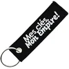 Image de CLJ - Porte-clés - L'élégance à la Française - Cravate-Avenue.com - Noir Charbon - Humour - Classique