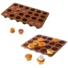 Image de Lot de 2 Flexi'Plaques en silicone - 20 mini-muffins et 24 mini-canelés Mathon