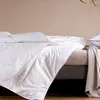 Image de Kadolis - Couette Adulte Maui Enveloppe Coton Bio 240x220 cm - Couette Légère pour l'été - pour lit 2 Personnes - 100gr/m2 - Douce et Confortable - Certifié OEKOTEX