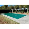 Image de Bâche d'Hivernage Verte 9,60 x 4,60 m pour Piscine Maximum 9 x 4 m avec Grille Centrale d'Evacuation - Fabrication Française - Direct Usine - 550 g/m² - Livrée avec Sandows Cabiclic + Pitons Crosse