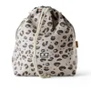 Image de monbento   Sac Repas Isotherme Fresh graphic Leopard - Lunch Bag 5,7 L avec Sangle Amovible   Idéal pour Transporter Boite Bento + Gourde + Couverts au Bureau ou en Pique-nique   Motif Panthère