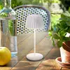 Image de Briloner Lampe à poser LED rechargeable Brilo unplugged Riffle, 20 cm, blanche