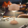 Image de Briloner Lampe à poser LED rechargeable Kugle, brun, métal, IP44, à intensité variable