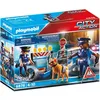 Image de PLAYMOBIL 6878 Barrage de police City Action Contient un barrage de police avec chien policier et de nombreux accessoires dès 4 a