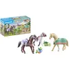 Image de PLAYMOBIL 71356 3 chevaux Morgan, Quarter Horse et Shagya - Horses of Waterfall - Avec des accessoires d'équitation. Fabriqué avec plus de 80% de matériaux recyclés ou biosourcés en moyenne. Dès 5 ans