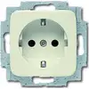Image de Busch-Jaeger Prise encastrée ws avec connexion à fiche 20 EUC-212