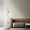 Image de Paul Neuhaus Lampe sur pied LED Polina, or, métal, intensité variable