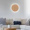 Image de Paul Neuhaus Applique murale rechargeable LED Puntua Ø 25 cm aspect bois