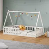 Image de IDIMEX Nicolas Lit de maison 90 x 200 cm blanc   Lit pour enfant avec protection anti-chute des deux côtés, lit Montessori en bois massif