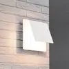 Image de Trio Lighting Applique murale LED Mio, écran angulaire, blanc mat, indirect