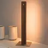 Image de HerzBlut Leonora lampe à poser LED noyer