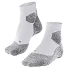 Image de FALKE RU Trail W SO respirantes anti-ampoule 1 paire, Chaussettes de course Femme, Blanc (White-Mix 2020), 39-40