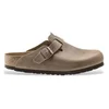 Image de Birkenstock pour homme. 960811 Sabots en Cuir Boston (Coupe Régulière) marron (39), Plat, Aucun, Casuel