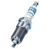 Image de Bosch 9748 Spark Plug (Iridium 4X Longer Service Life), 1 Pack
