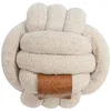 Image de D&D Home, Jouet pour Chien Skip Ball Ø15 cm/Ø18 mm, Matériaux naturels et résistants, Jolies Finitions en Cuir, Couleur et Forme Tendance, Maintient la Dentition et Les gencives en Bonne santé