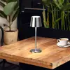 Image de FH Lighting Lampe à poser LED rechargeable Roxi, couleur nickel, métal, IP54, variateur