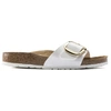Image de Birkenstock pour femme. 1019814 Sandales Madrid Big Buckle Birko-Flor (Ajustement Étroit) blanc (36), Plat, Aucun, Casuel, Vernis