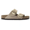 Image de Birkenstock pour femme. 1024064 Sandales en Cuir Arizona Big Buckle (Coupe Étroite) beige (38), Plat, Nubuck, Aucun, Casuel
