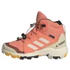 Image de adidas Mixte enfant Terrex Mid GORE-TEX Hiking Shoes, coral fusion/wonder white/core black, 36 2/3 EU
