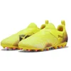 Image de PUMA Chaussures de Football sans Lacets Future 8 Match MG Enfant et Adolescent 32.5, Yellow Alert Black Sun Struck Pink