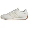 Image de adidas Femme Runvista Shoes, CWHITE/SEFRTU/GUM10, 38 2/3 EU