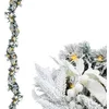 Image de Guirlande de pin LED avec neige et fleurs, lumière blanche chaude de 274 cm avec 50 LED, à piles, avec minuterie, éclairage décoratif, guirlande de pin artificielle pour Noël et l'Avent