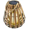 Image de Lanterne solaire avec bougie LED en blanc chaud avec effet vacillant   30 x 25 cm   Lampe de jardin aspect bois avec cordon en jute à suspendre   Éclairage décoratif de jardin Lampe solaire Lampe