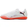Image de Puma Chaussures de Football Future 8 Play Astro Turf pour Homme, Puma Puma Blanche, Noire, Rouge éclatante, 41 EU
