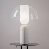 Image de Lampe à poser Memory de Maytoni, blanche, hauteur 42 cm, céramique
