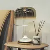Image de Maytoni Lampe de table LED Spirito, dorée, verre, hauteur 42 cm