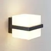 Image de Lindby Applique d'extérieur LED Auron, en forme de cube
