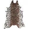 Image de Beliani Tapis Fausse Peau de Leopard 130 x 170 cm en Acrylique et Polyester Marron Blanc et Noir