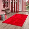 Image de Tapis Fausse Fourrure Pearl Rouge   Tapis Shaggy Doux à Poils Longs