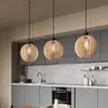 Image de Suspension Envostar Clay en contreplaqué de bouleau à 3 lampes