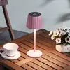 Image de Lampe à poser LED rechargeable Lindby Esali, rose, métal, IP54