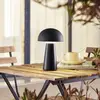 Image de Lindby lampe de table LED rechargeable Zyre, noir, IP44, variateur tactile