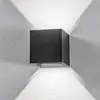 Image de Applique d'extérieur LED Lindby Nivar, angulaire, noire, 10 cm, IP54