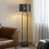 Image de Lindby lampe sur pied Aralena, noir/or, hauteur 143,5 cm