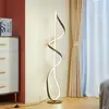 Image de Lucande lampe sur pied LED Rodado, noir, 132 cm, aluminium
