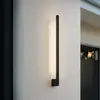 Image de Applique murale LED Lindby Neano, 80 cm, noir, métal, IP54