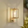 Image de Applique d'extérieur Lucande Ferda, capteur, douille en bas, beige