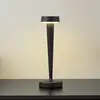 Image de Lucande Bougeoir LED rechargeable Lea, vase, brun foncé, 28 cm