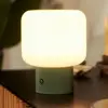 Image de Lampe à poser LED rechargeable Lucande Katrin Palme, verte, verre