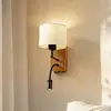 Image de Applique murale Lucande Lieske, beige, tissu, E27, lampe de lecture LED