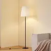 Image de Lampe sur pied Lindby Virelle, noir/blanc, textile, hauteur 170 cm