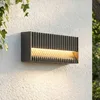 Image de Lucande LED Applique Exterieur Tavion (Moderne) en Noir Aluminium (1 lampe,à), Murale Luminaire Lampe Jardin Eclairage d’exterieur